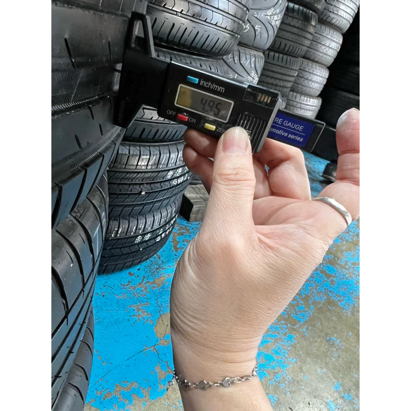 G876米其林PS4 235-60-18四條6000含工 深度4.95mm 蝦皮回饋價