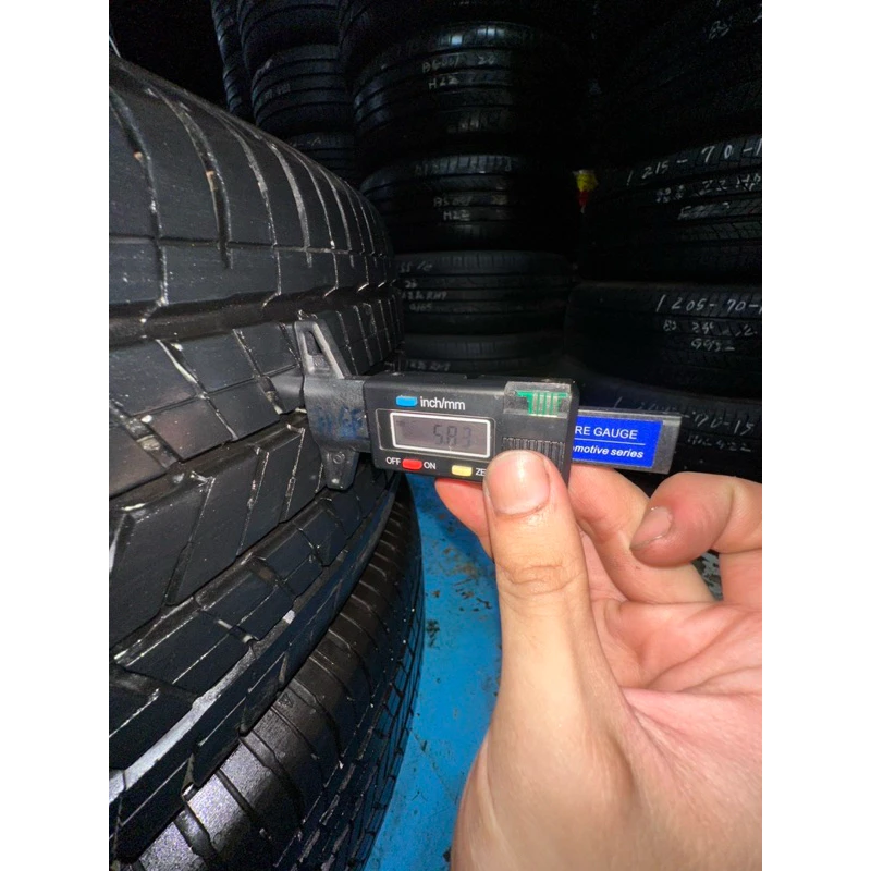 H58橫濱S34 235-65-17兩條3000含裝 8成深度5.83mm 21年
