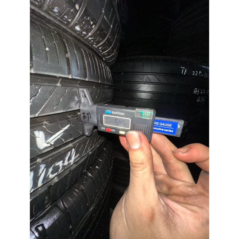 H104米其林PM SUV 225-60-18四條8000含裝 8成深度5.45mm 21.22.24年
