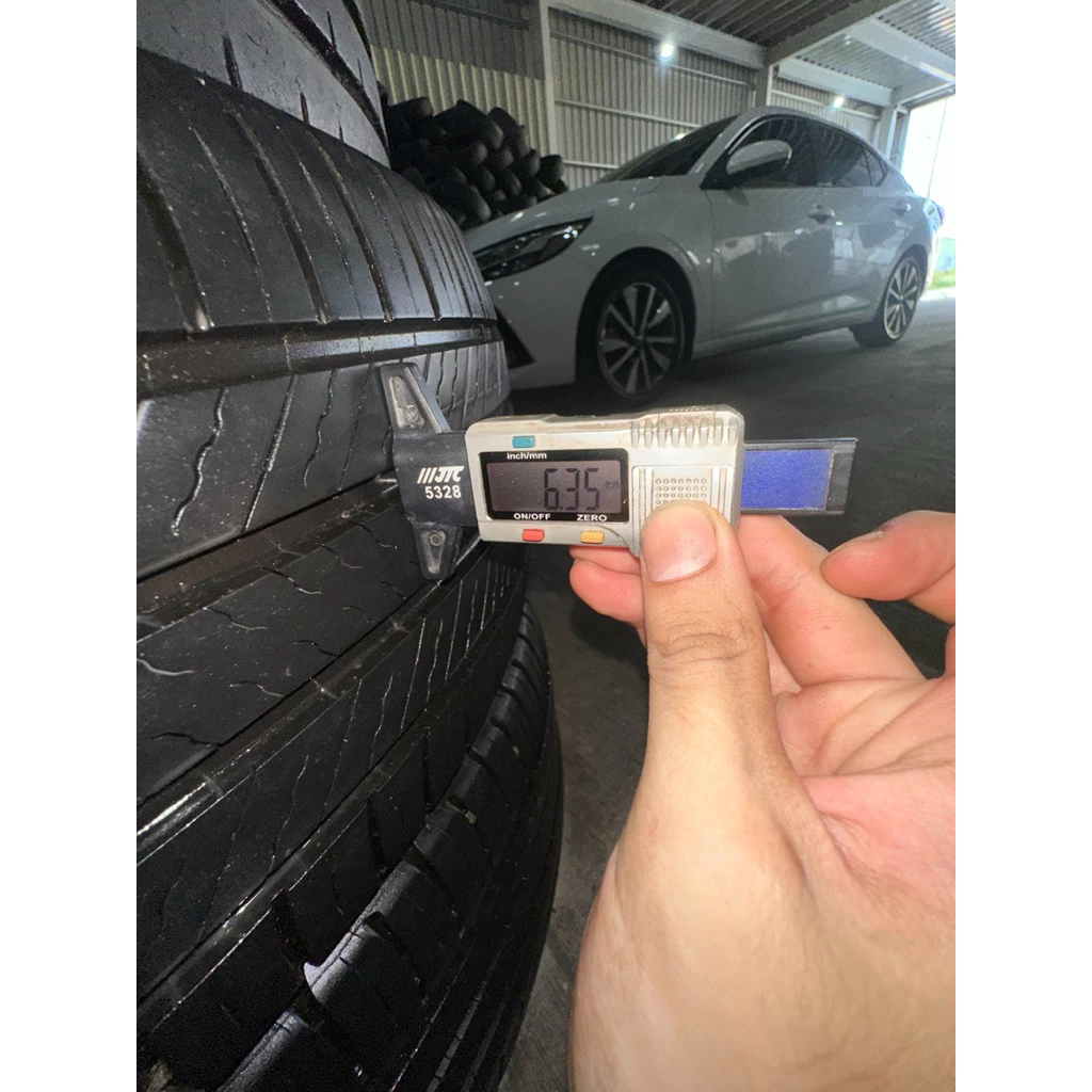 a673米其林suv+ 225-55-18兩條5000含裝 9成深度6.35mm 23年