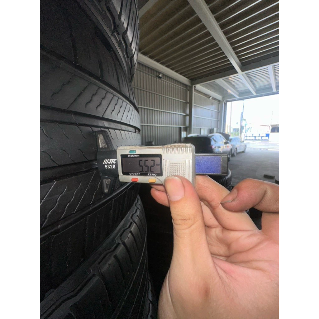 a847米其林suv+ 235-50-19四條1萬含裝 8成深度5.52mm 23年