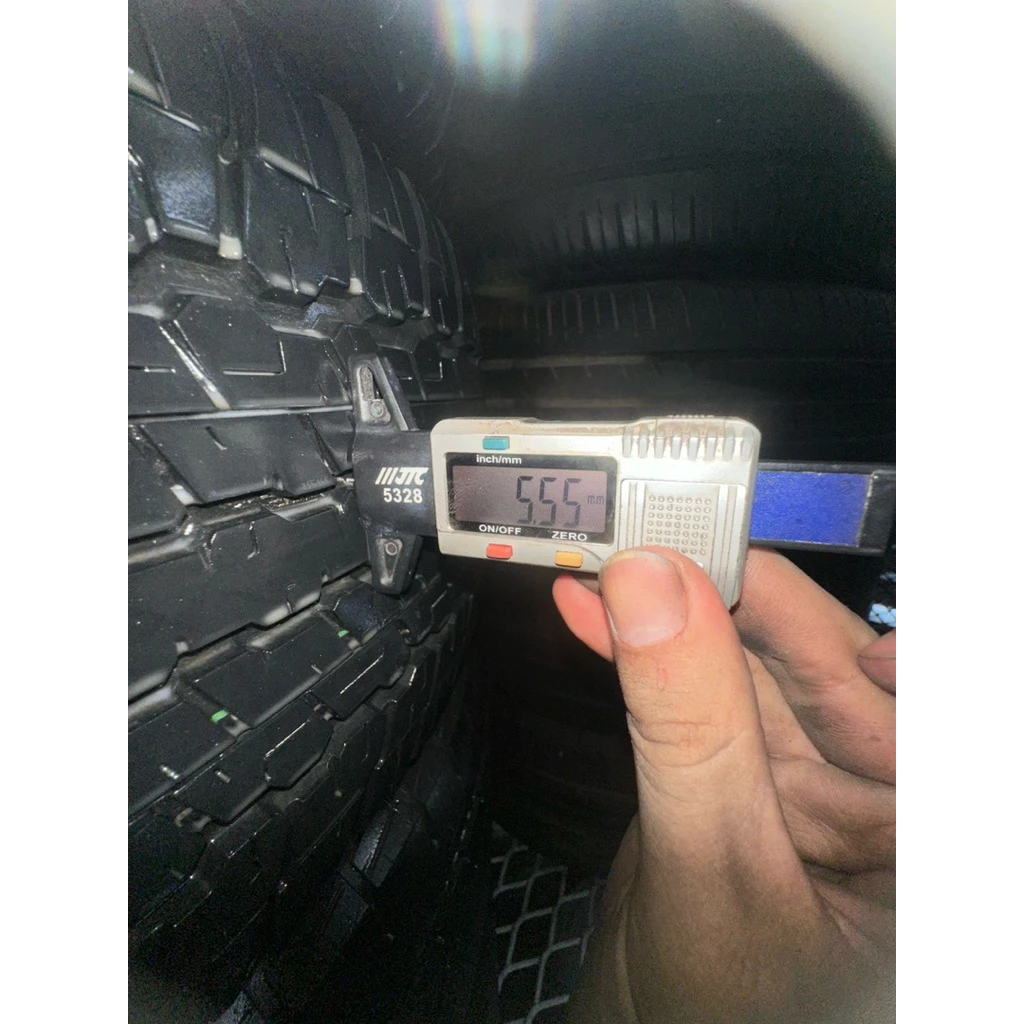 a983登祿普PT 265-60-18兩條5000含裝 8成深度5.55mm 