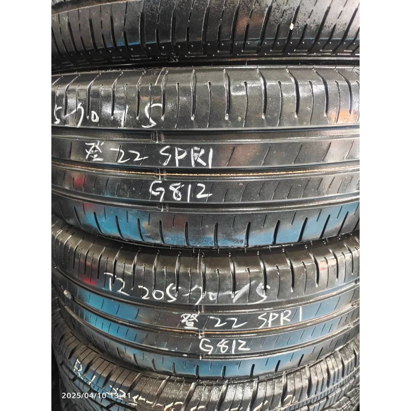 G812登祿普R1 205-70-15兩條2000含裝 8成 22年