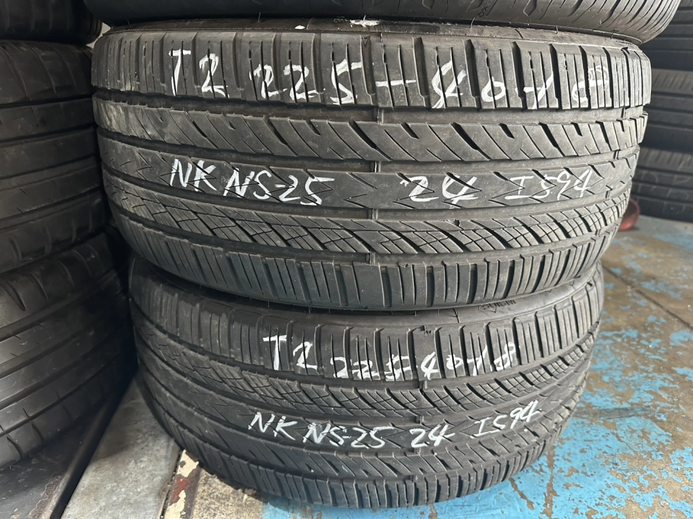 南港NS-25 二條 225-40-18