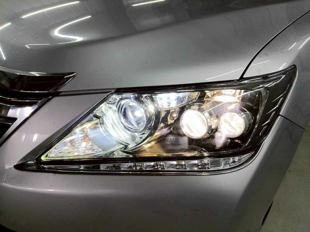 CAMRY 7代油電LED頭燈加裝LED魚眼