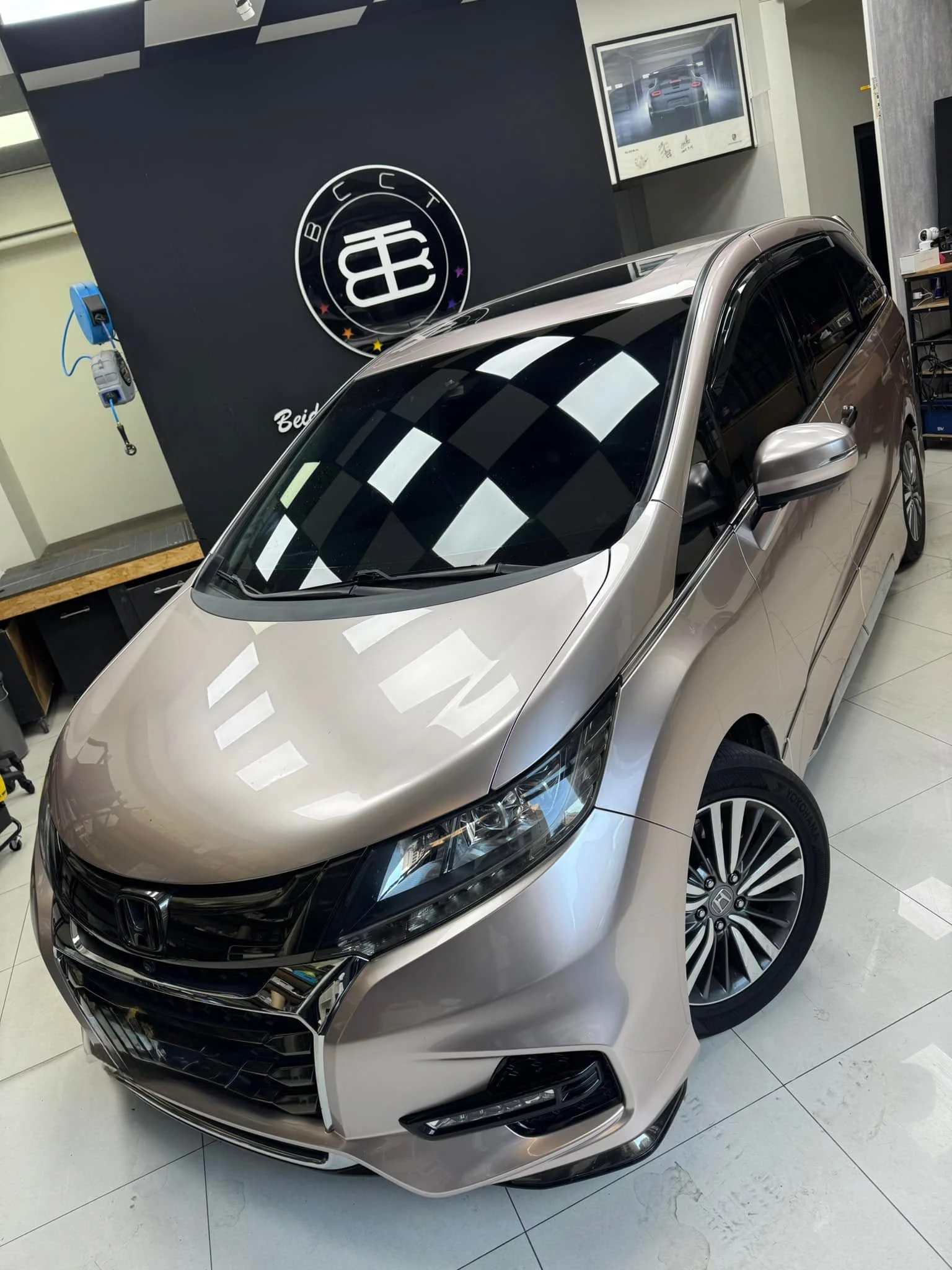 HONDA odyssey 全車施工TPU材質,阿卡金？玫瑰金？iPhone金？犀牛皮改色膜