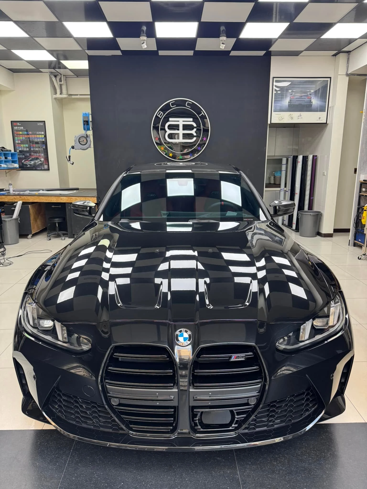 BMW26年式G80 M3 Competition M xDrive新車落地立馬全車KSG TPU透明犀牛皮保護膜施工+內裝按鍵.飾板保護膜，後視鏡.尾翼碳纖維貼膜+前擋玻璃保護膜