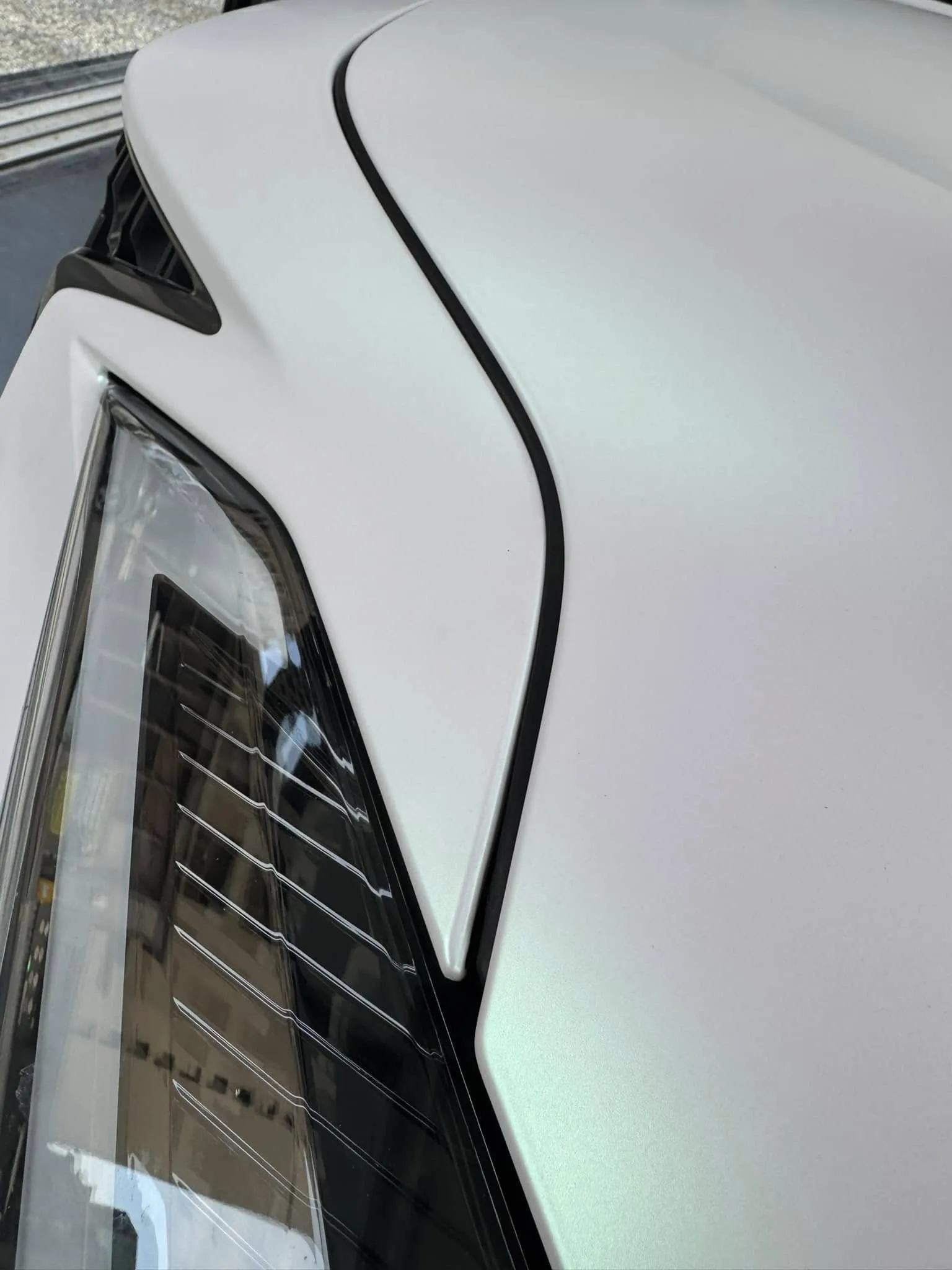 LEXUS NX200全車TYONE 品牌TPU材質幻彩曙光白犀牛皮改色膜