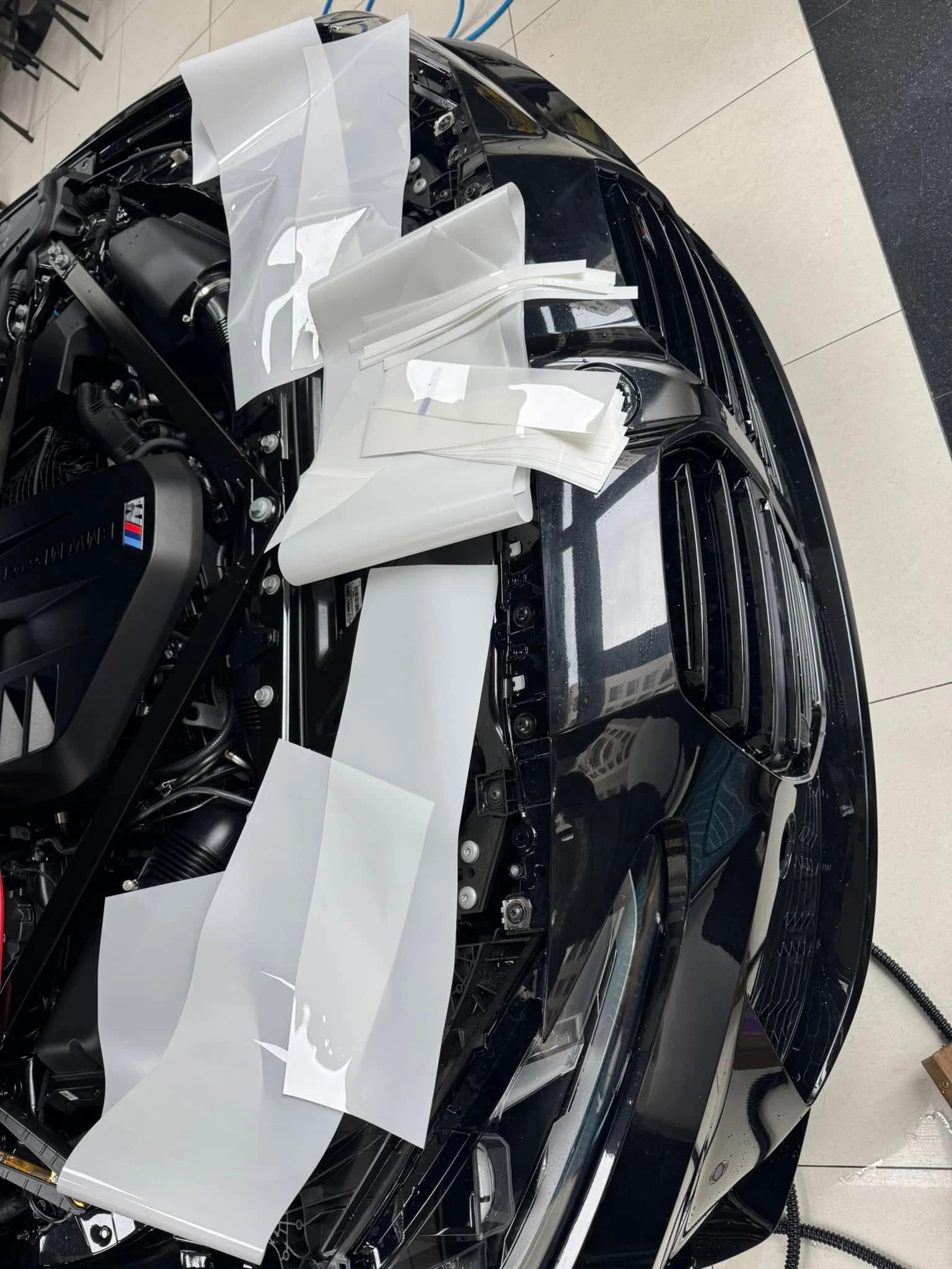 BMW26年式G80 M3 Competition M xDrive新車落地立馬全車KSG TPU透明犀牛皮保護膜施工+內裝按鍵.飾板保護膜，後視鏡.尾翼碳纖維貼膜+前擋玻璃保護膜