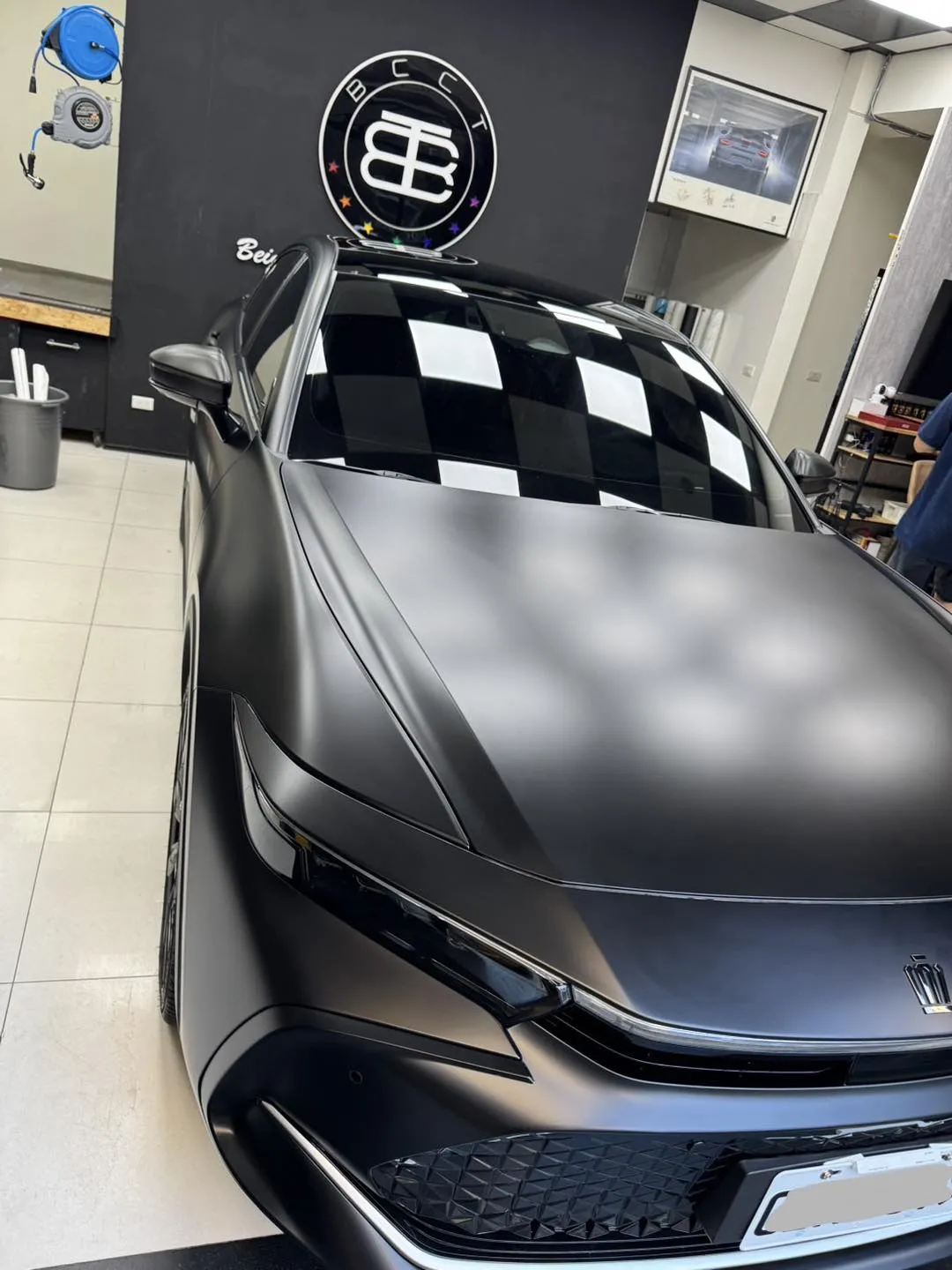 Toyota Crown全車KSG消光TPU