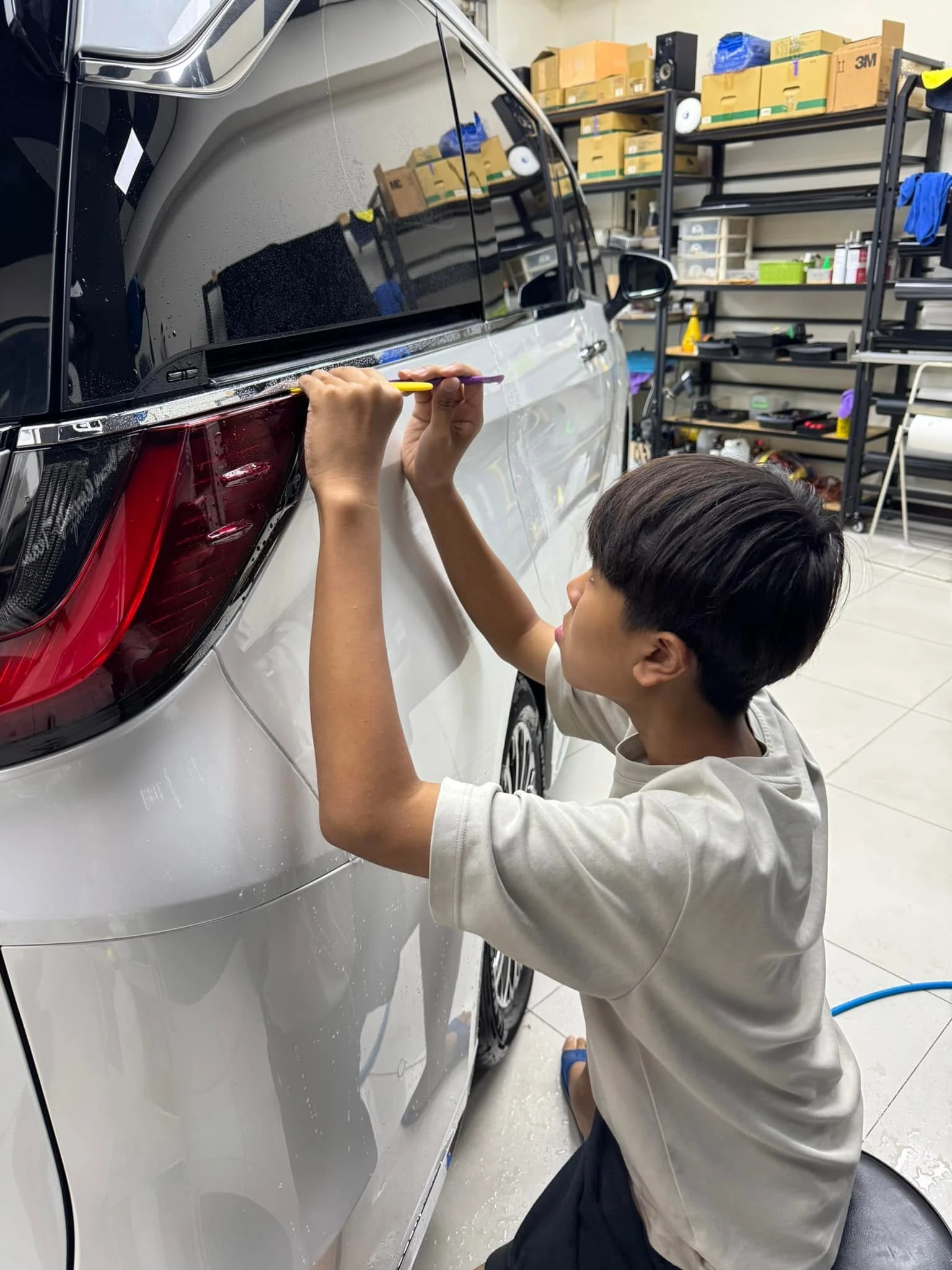 LEXUS LM500h新車落地全車KSG TPU透明犀牛皮保護膜施工+KSG前擋風玻璃保護膜