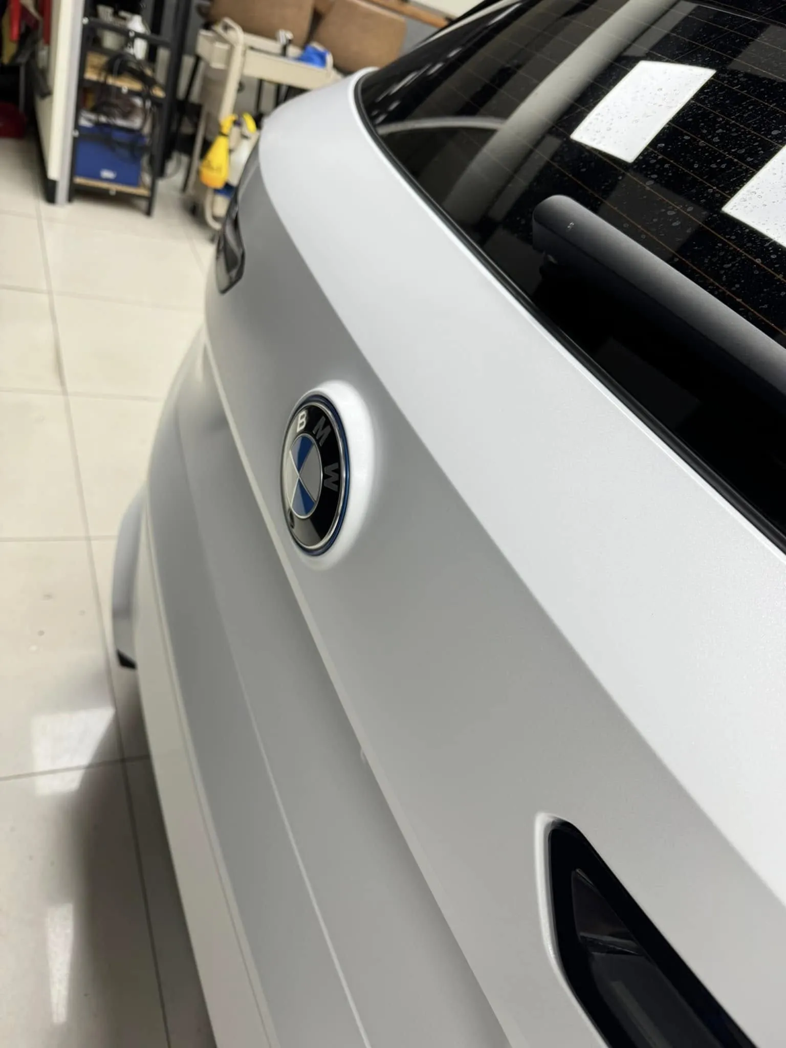 BMW IX全車XPPF 消光珠光白TPU犀牛皮改色膜