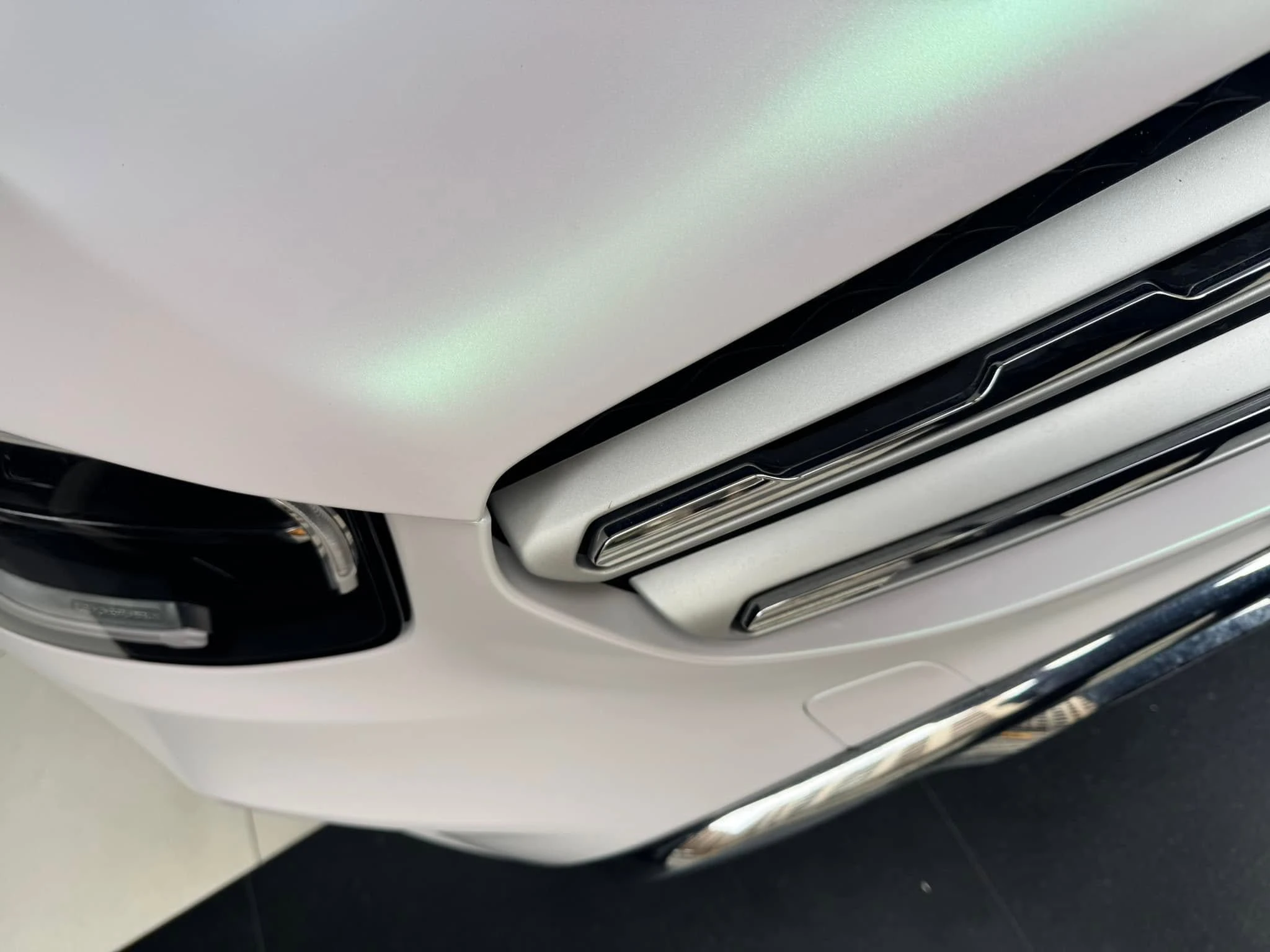 BENZ GLC全車TYONE 品牌TPU材質幻彩曙光白犀牛皮改色膜