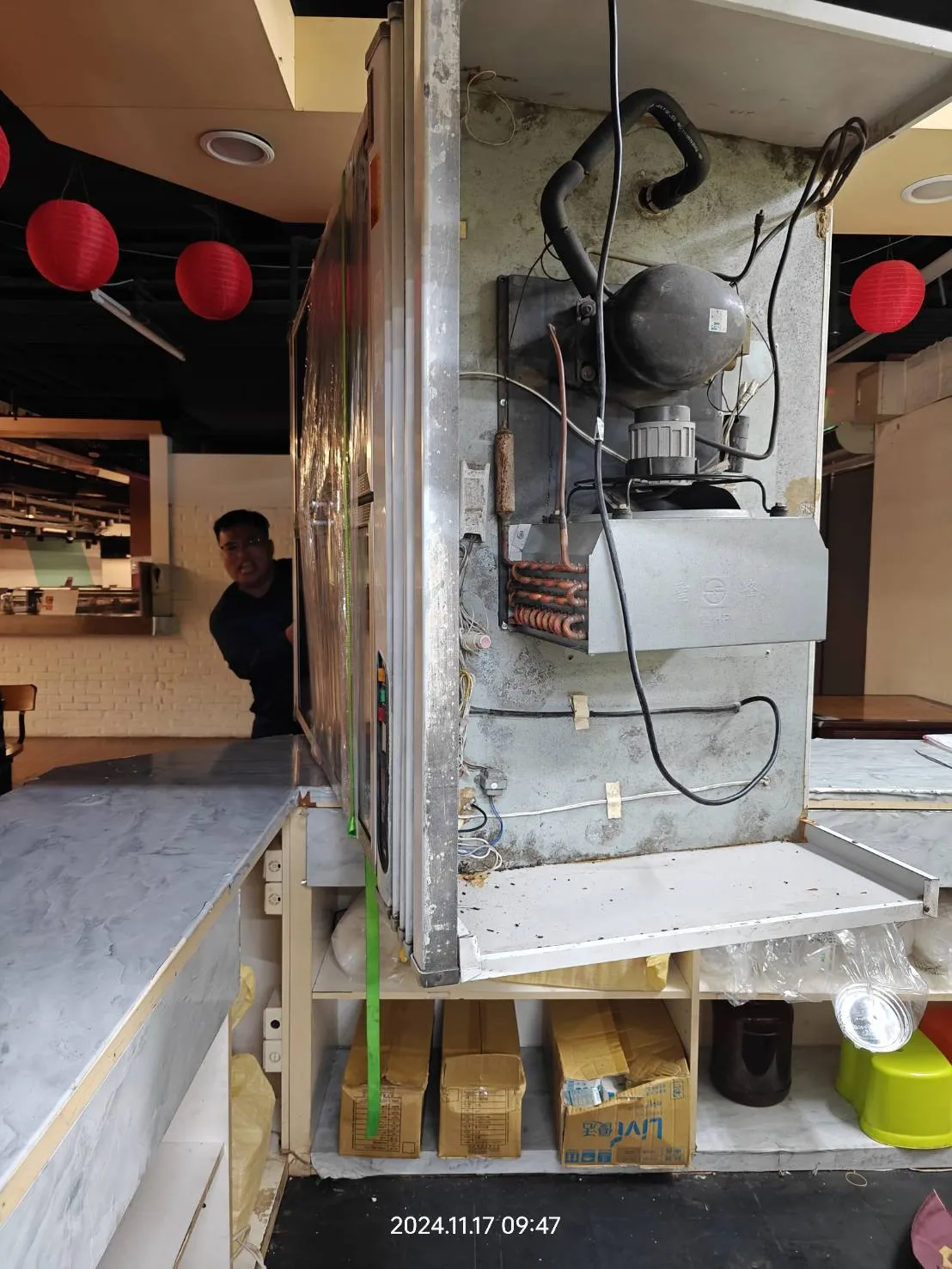 店鋪大型設備搬遷