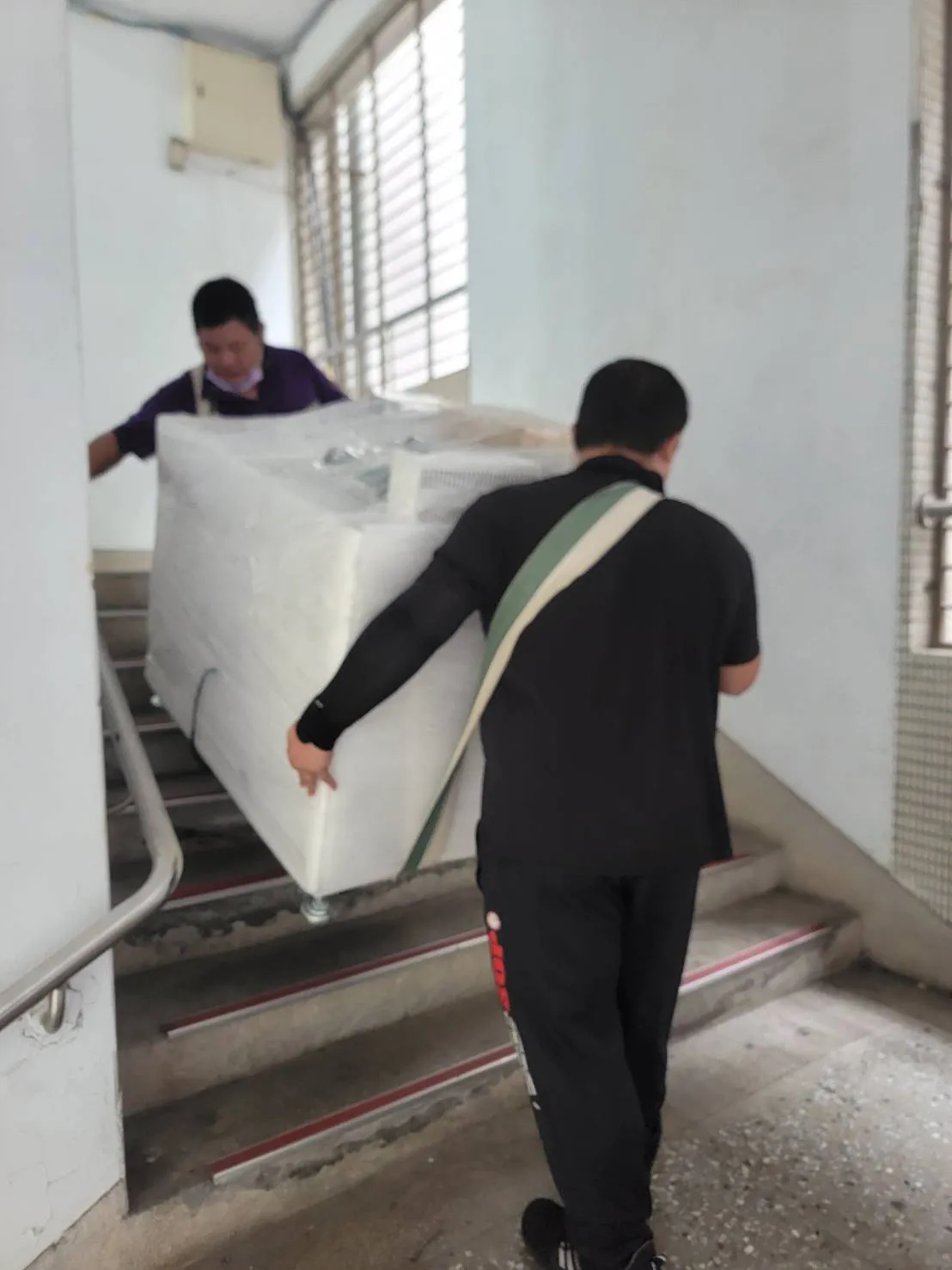店鋪大型設備搬遷