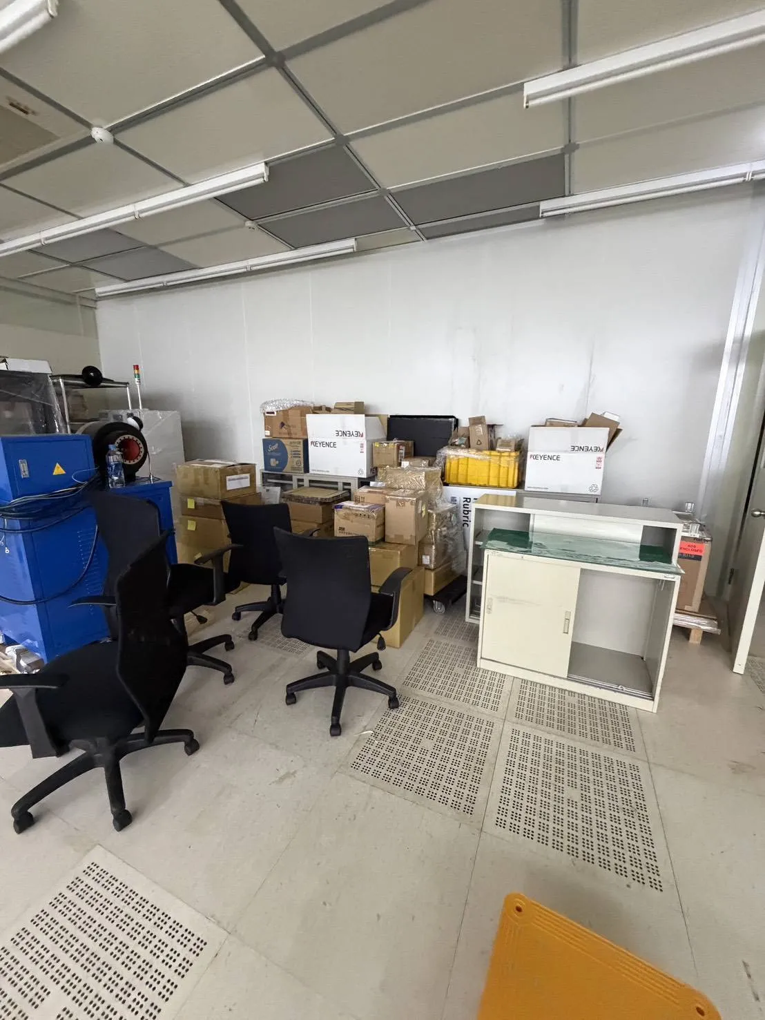 湖口科技公司 辦公室搬運跟OA屏風組裝｜台北搬家公司｜台北搬家推薦