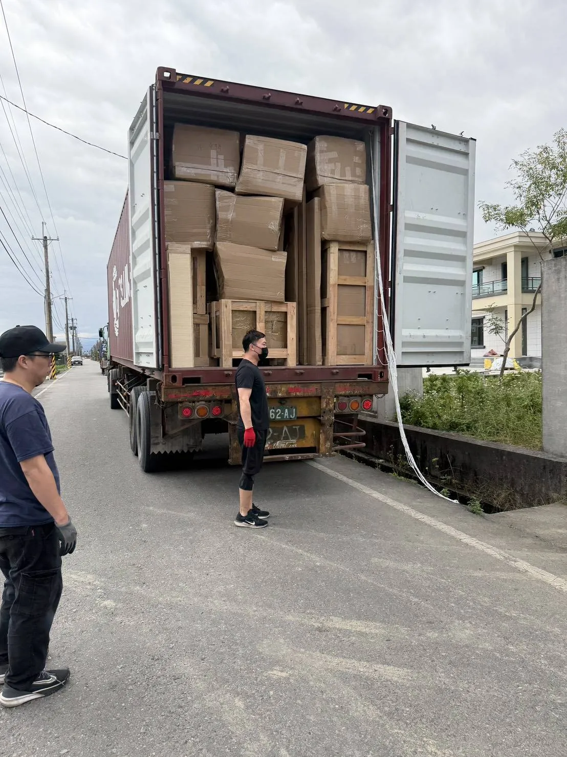 宜蘭拆貨櫃搬運｜宜蘭拆貨櫃｜宜蘭搬運