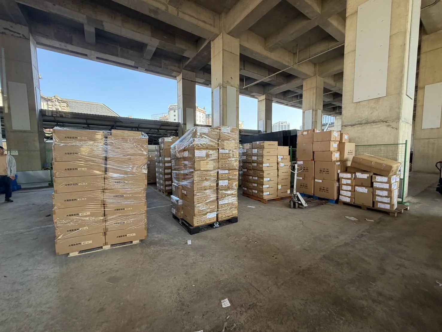 台中驛站撤場搬運｜台北搬家公司｜台北搬家推薦