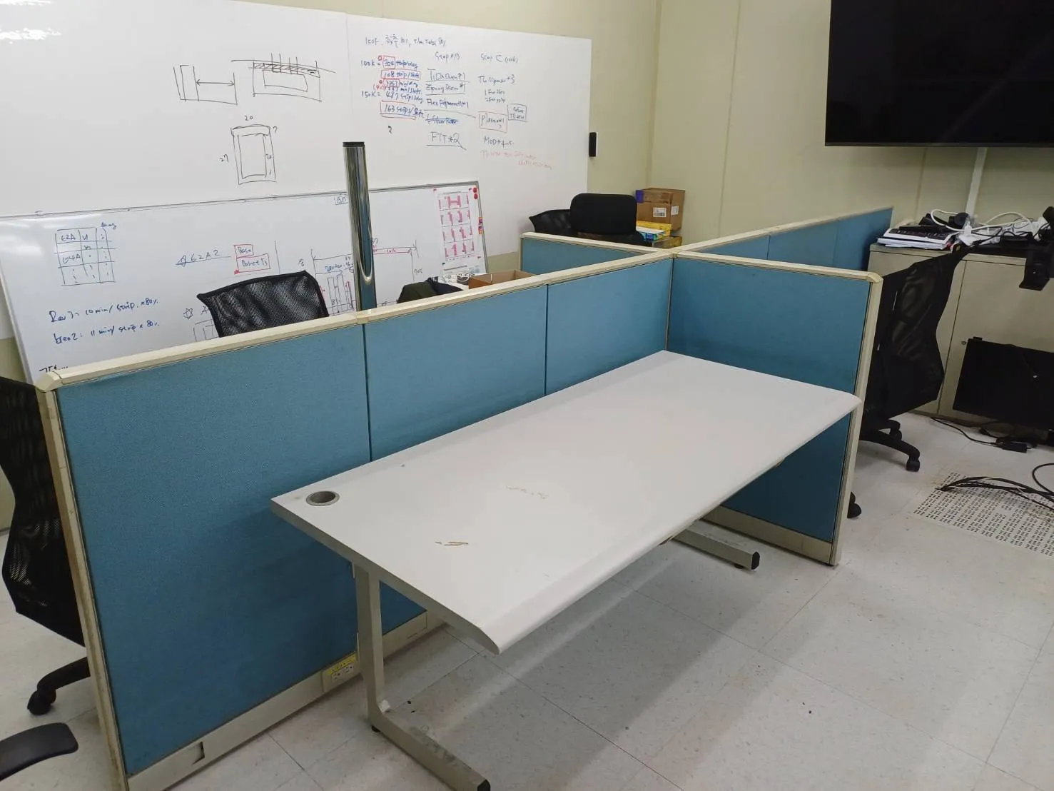 湖口科技公司 辦公室搬運跟OA屏風組裝｜台北搬家公司｜台北搬家推薦