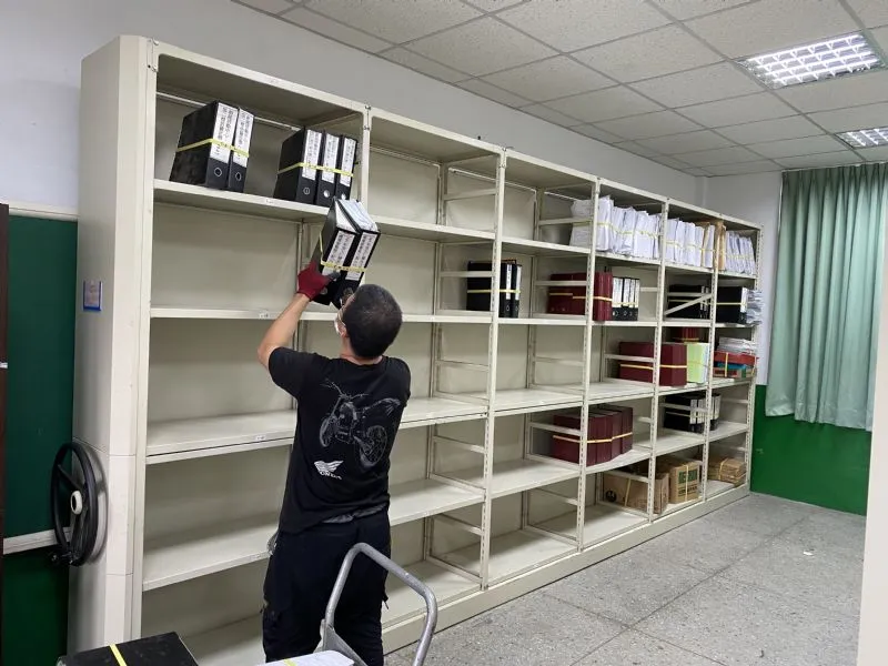 大型資料庫搬遷(含鐵架)-台北市長安國小