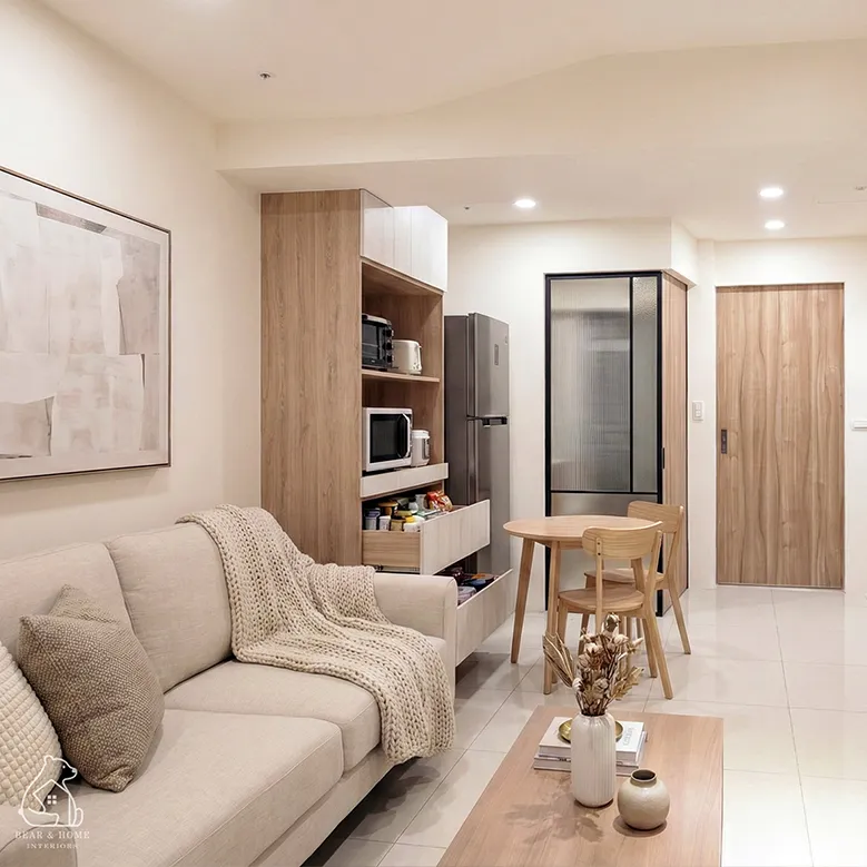 【Room Tour】世界花園｜美式簡約風的空間放大術！系統神級收納與通透格局直擊