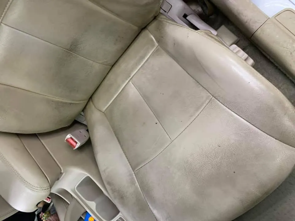 無論車輛外表多麼帥氣美麗，內裝終究是陪著駕駛與乘客的重要配備-汽車內裝清潔/嘉義汽車內裝清潔