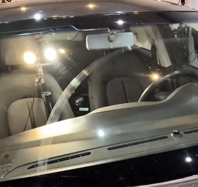 玻璃刮傷即刻救援/汽車美容教學/汽車鍍膜教學