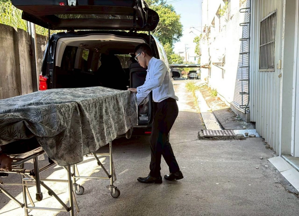 主內徐金英姊妹