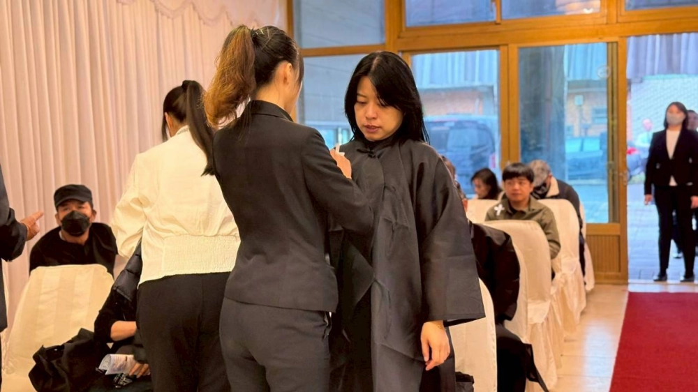 主內徐金英姊妹