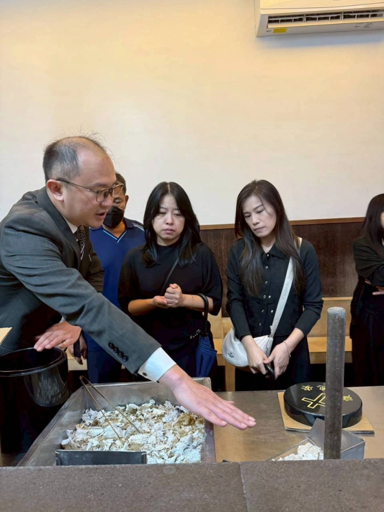 主內徐金英姊妹