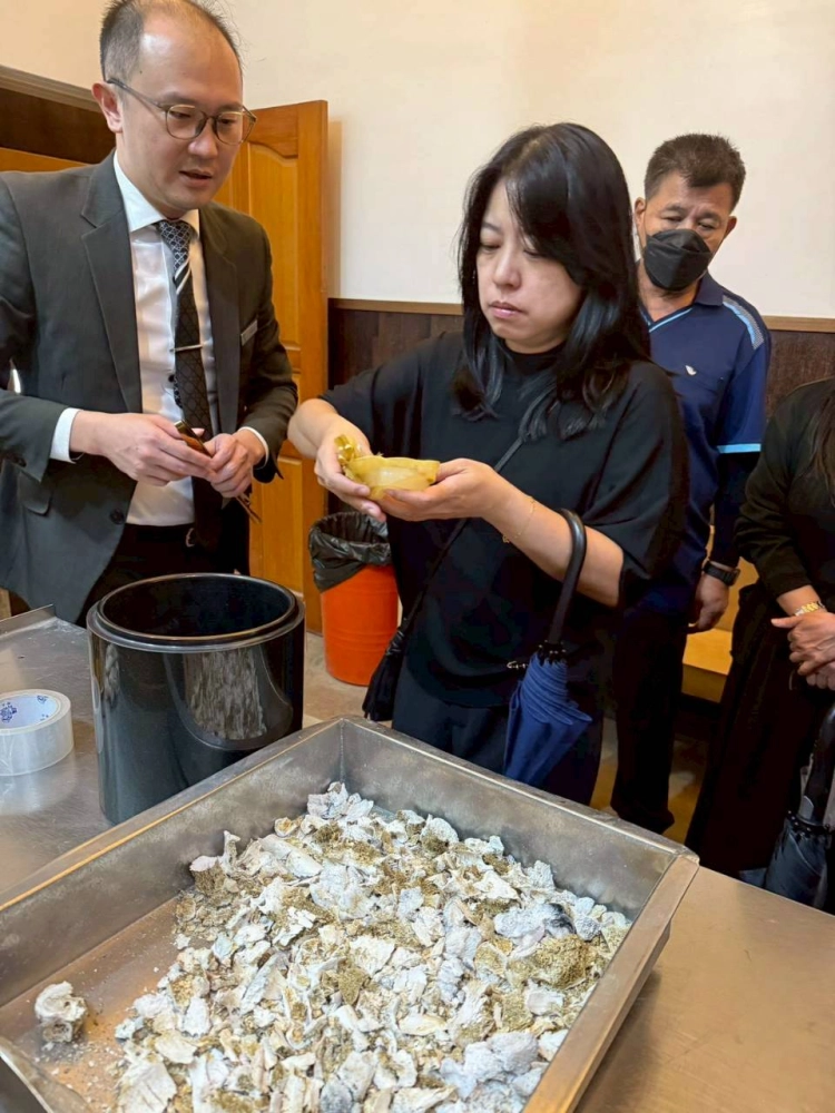 主內徐金英姊妹