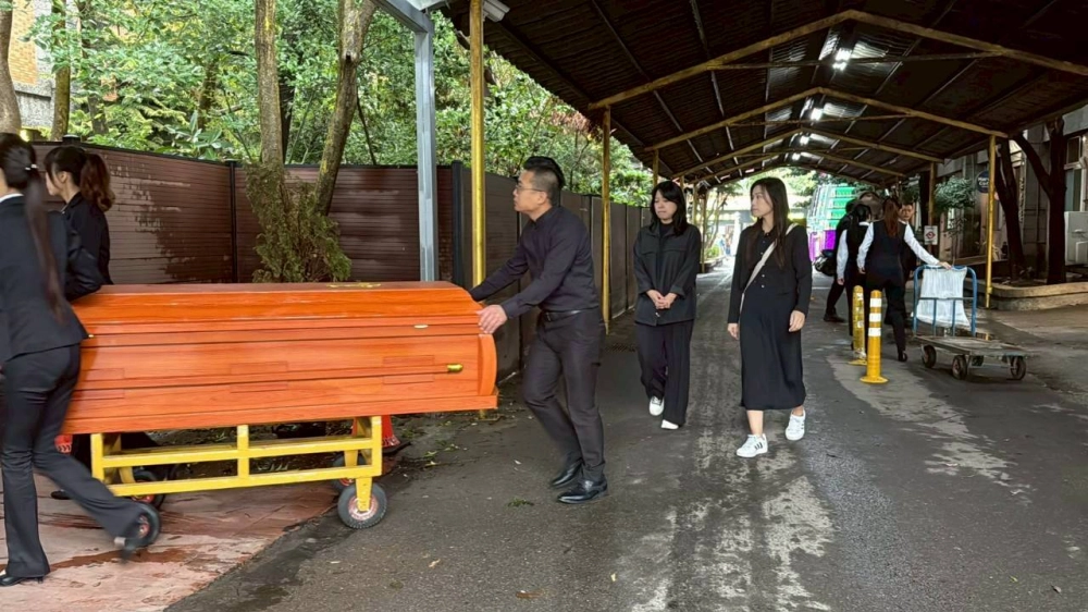 主內徐金英姊妹