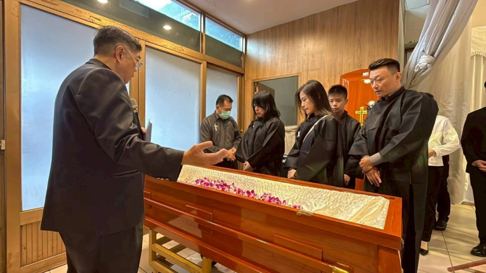 主內徐金英姊妹