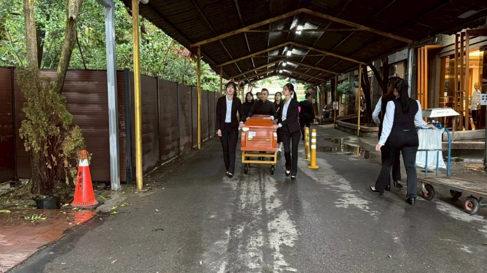 主內徐金英姊妹