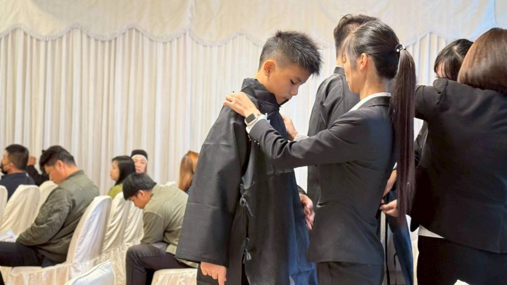 主內徐金英姊妹