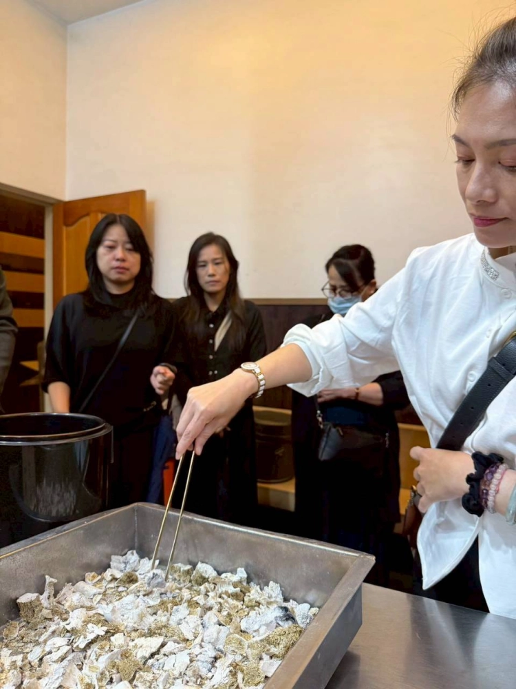 主內徐金英姊妹