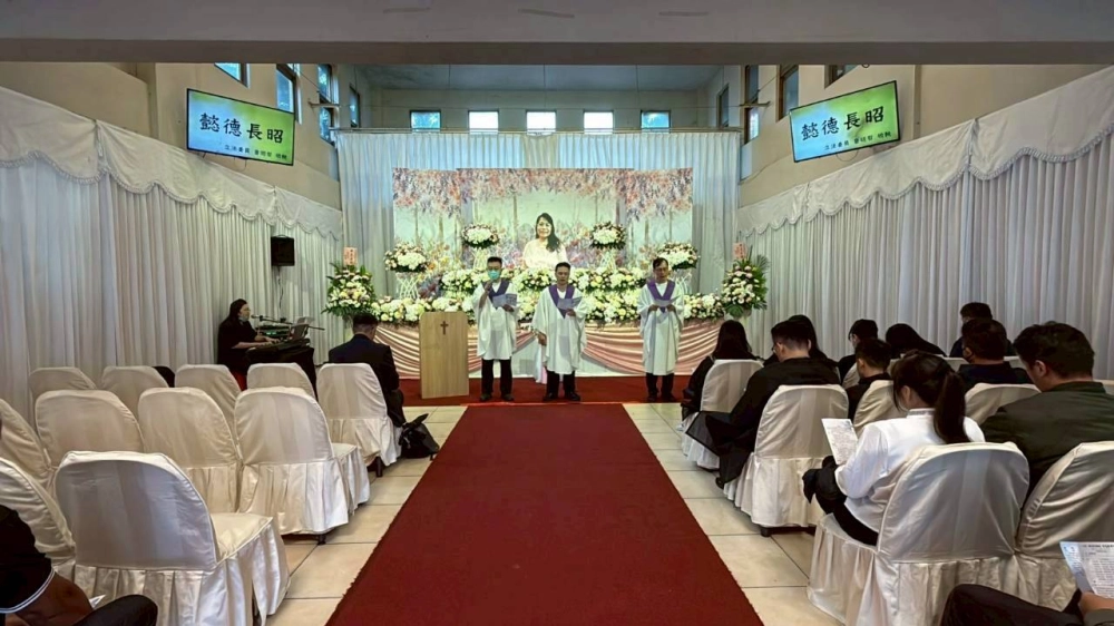 主內徐金英姊妹