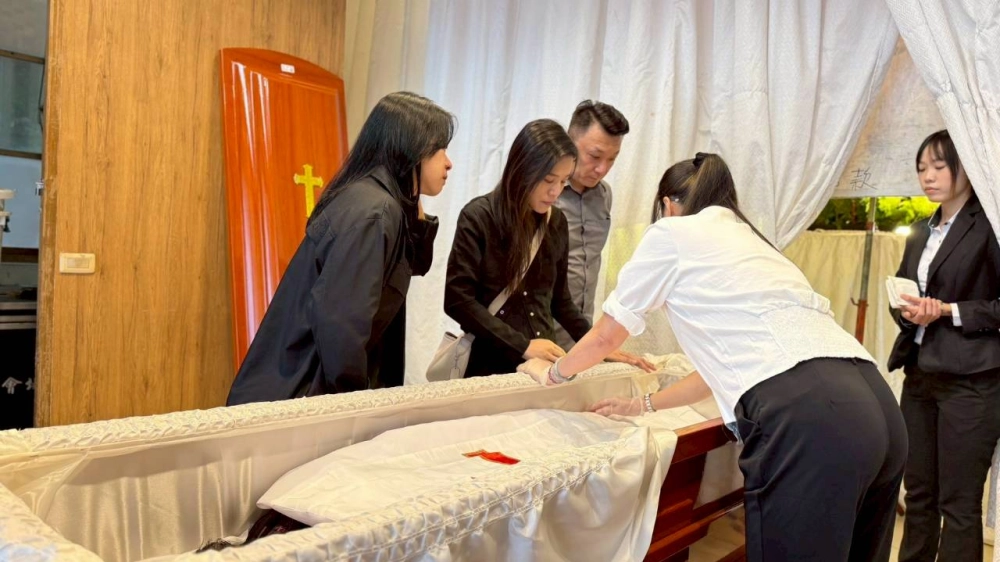 主內徐金英姊妹