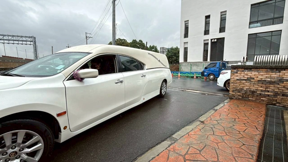 主內徐金英姊妹