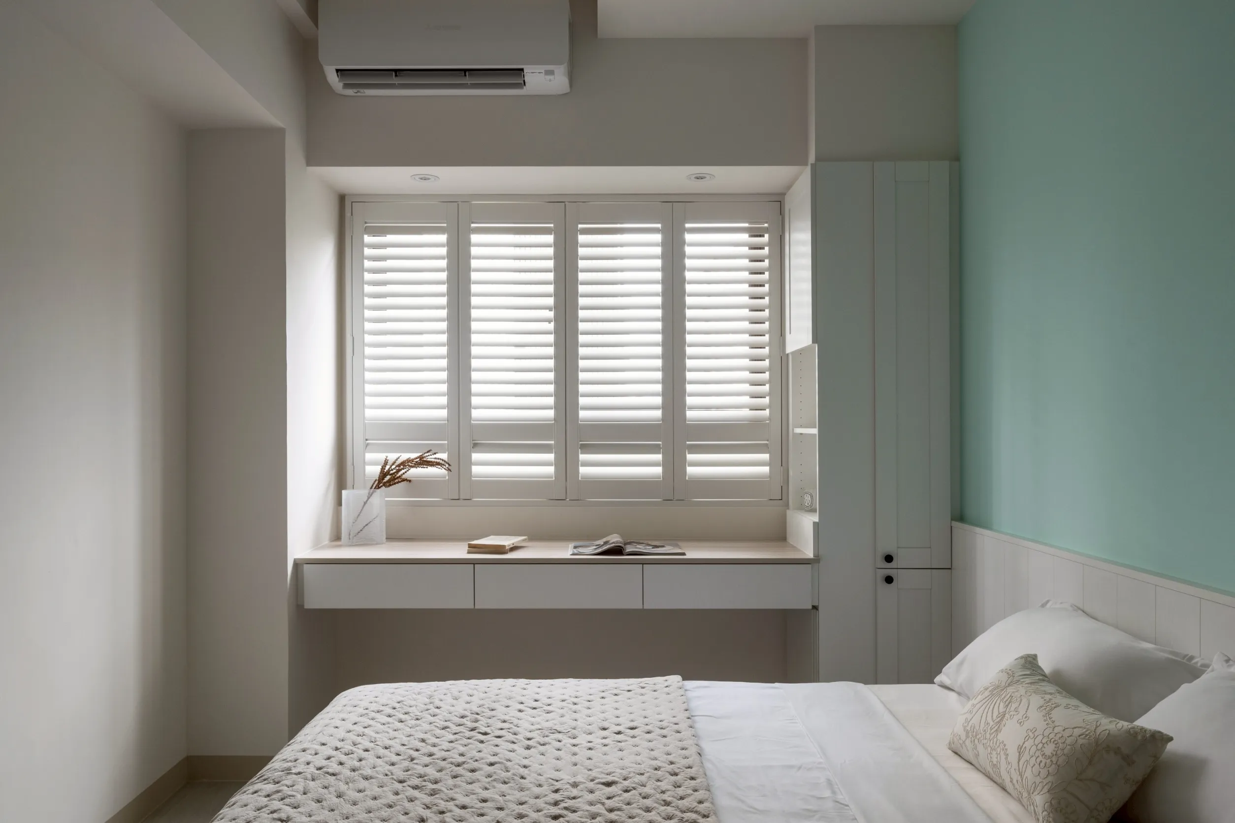 SHUTTERS 鋁塑百葉