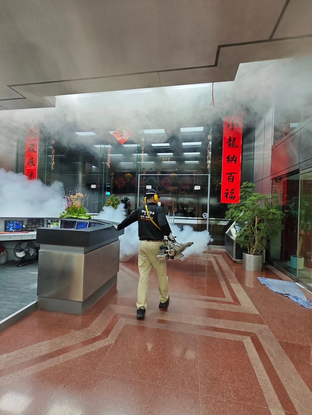 台北大樓消毒-害蟲防治-施作案例 | 台北消毒公司、新北消毒公司推薦、台北除蟲首選