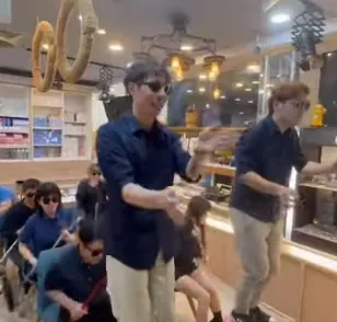 台中 #台中眼鏡行 #台中多媒體 #驗光人員 #台中眼鏡行 搞笑 #大眼睛眼鏡 #熱門