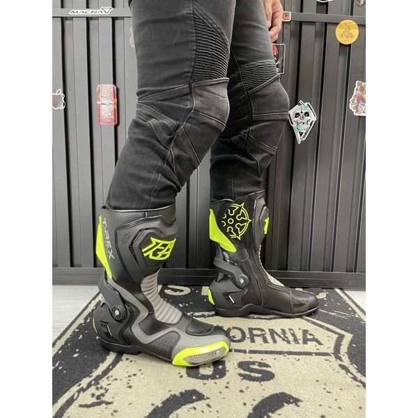 台灣雷威RYO高筒競技車靴 龍骨車靴 騎士車靴 賽車靴 防摔車靴 街跑 螢光色