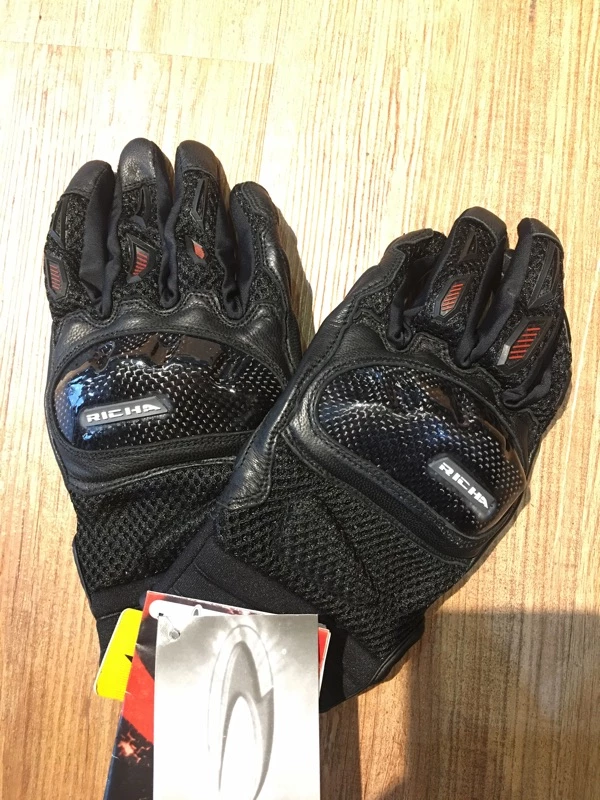 比利時RICHA夏季網眼透氣手套Torsion黑 碳纖維護具 山羊皮 騎士手套 短手套