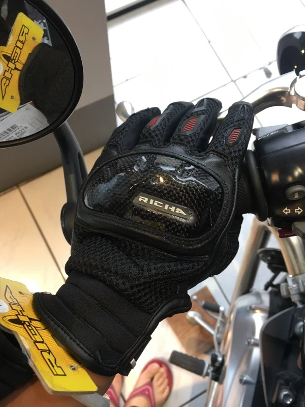 比利時RICHA夏季網眼透氣手套Torsion黑 碳纖維護具 山羊皮 騎士手套 短手套