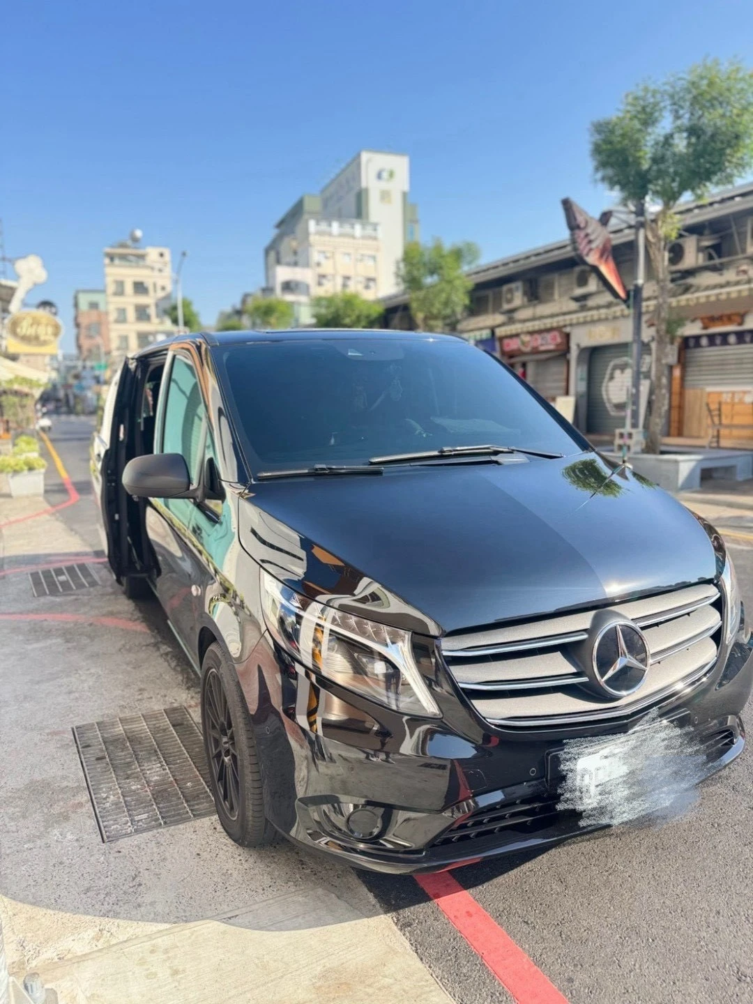 九人座車款1