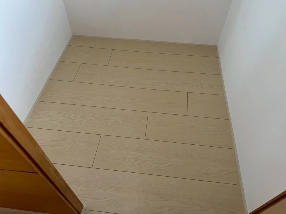 台北｜德國Krono超耐磨地板｜三井系列｜24小時防水｜長野檜木｜23坪