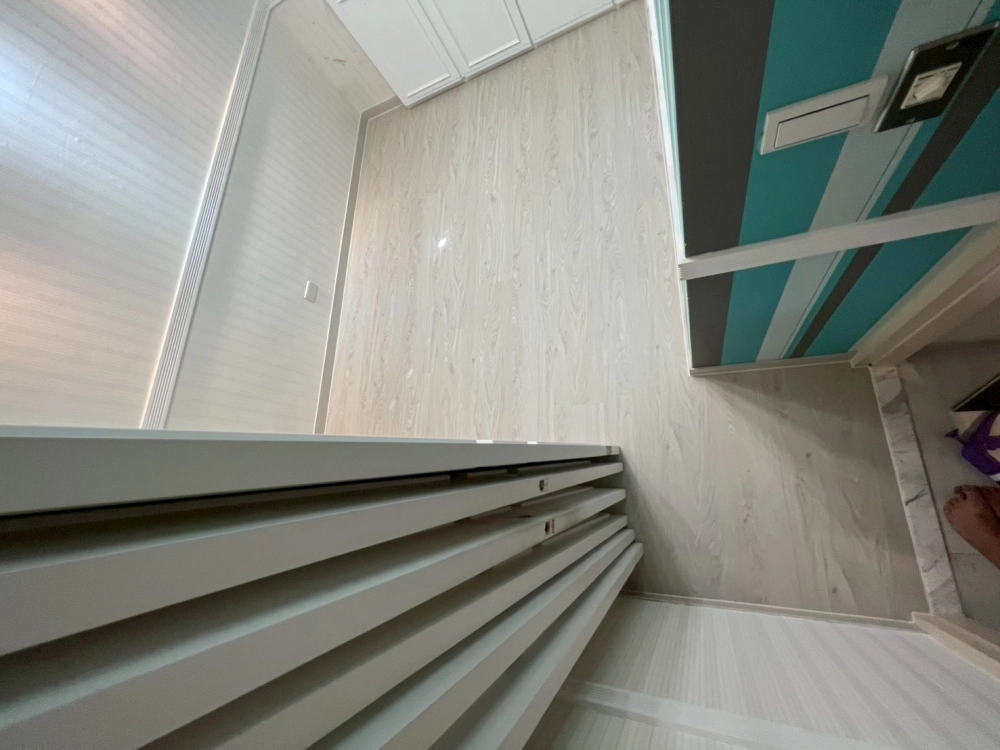 忠孝東路｜Spc石塑地板｜三井系列｜6mm｜小茶梅｜22坪