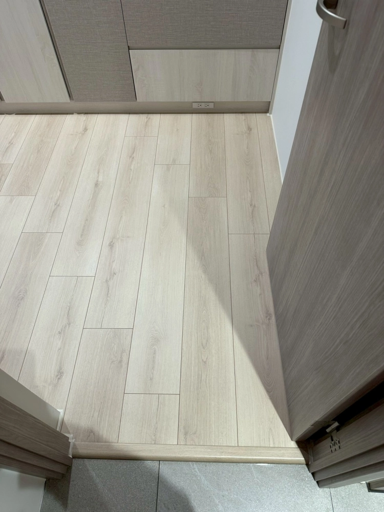 桃園｜德國Krono超耐磨地板｜莫內系列｜72小時防水｜高知橡木｜9坪