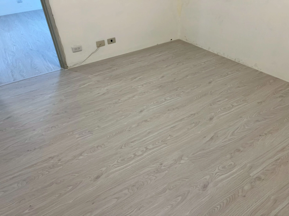 溫州街｜Spc石塑地板｜三井系列｜6.5mm｜小茶梅｜16.8坪